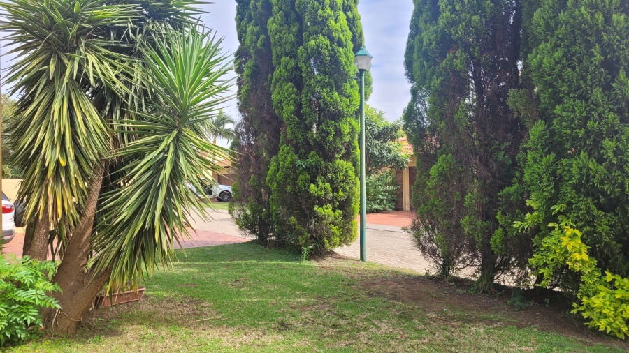 3 Bedroom Property for Sale in Waterval East North West